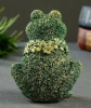 Фигурка лягушка из цветов цв.зеленый с позолотой 12*9*8см 6888548